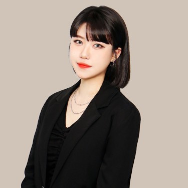 디자이너 빛나