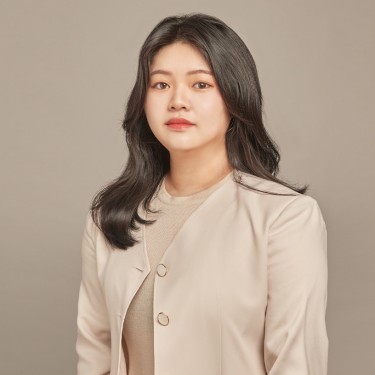 디자이너 수지