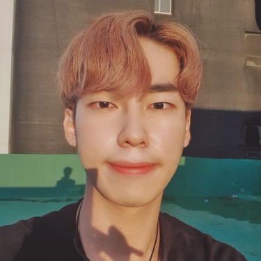 옴므 디자이너 수