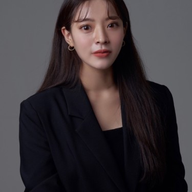 디자이너 나은