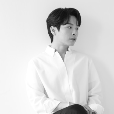 디렉터 동건