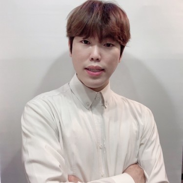 디자이너 용자