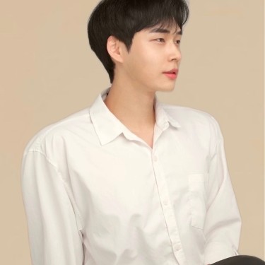 디자이너 시원