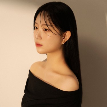 디자이너  현아
