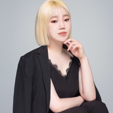 수석디자이너 수빈
