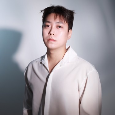 디자이너 동일