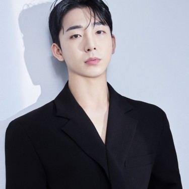 더예쁜머리 천호점 수석디자이너 진섭