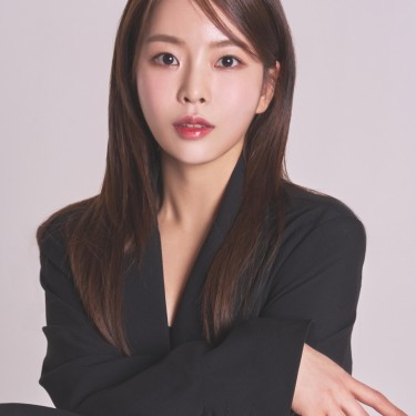 디자이너 수지