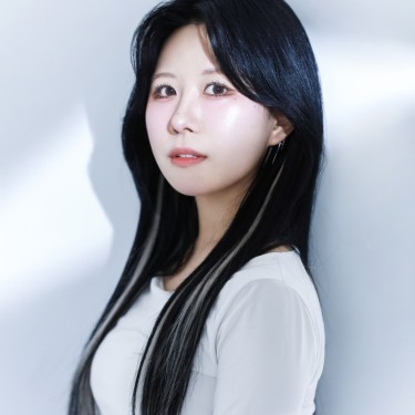 스타일리스트 채화