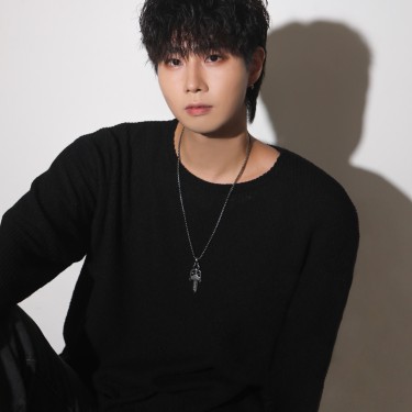 스타일리스트 윤우