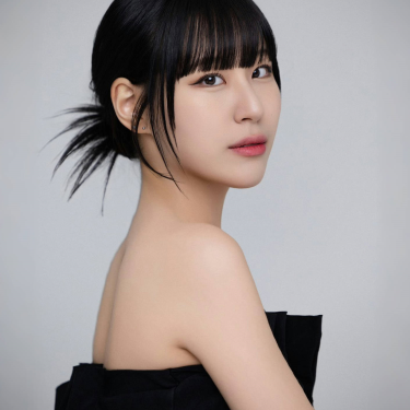 디자이너 향아