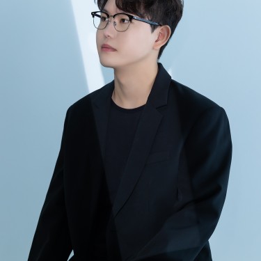 디자이너 유민