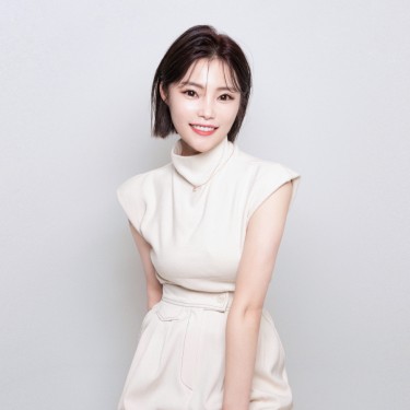 실장 윤아