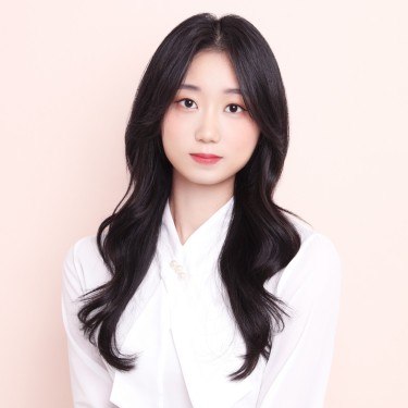 이철헤어커커 백석점 디자이너 지우