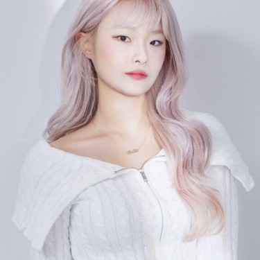 디자이너 보라