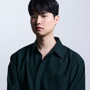 양리헤어 홍대점 디자이너 강민