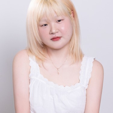 디자이너 수빈