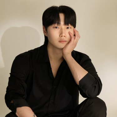 디렉터 민우