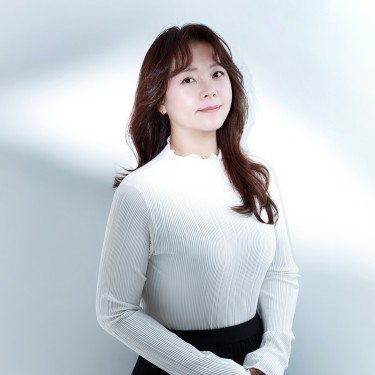 디자이너 윤서