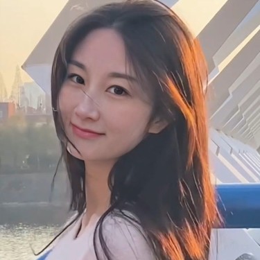 디자이너 에스