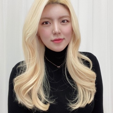 애쉬블론드
