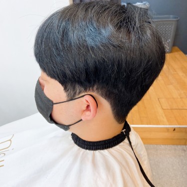 다크브라운